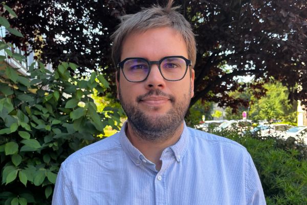 Kévin Cassinari bénéficie en 2025 d'une allocation à la mobilité internationale